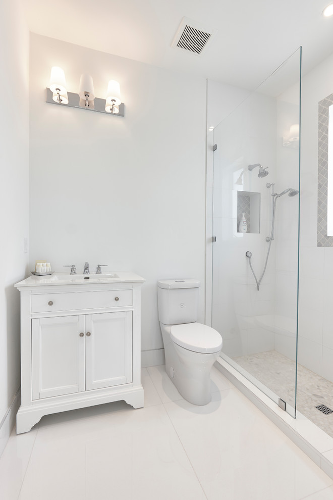Home design - transitional home design idea in Miami