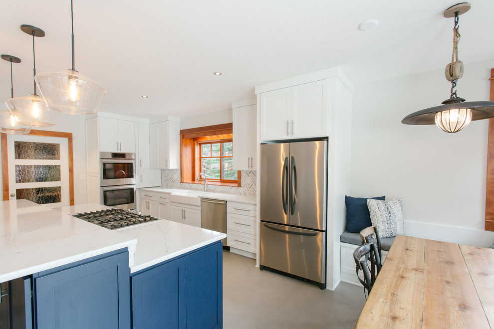 Kitchen - transitional kitchen idea