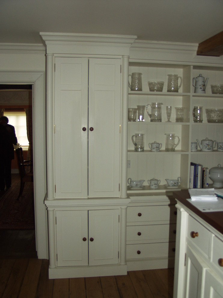 Photo of a traditional kitchen in Oxfordshire.