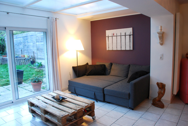 P&eacute;renchies transitional-living-room
