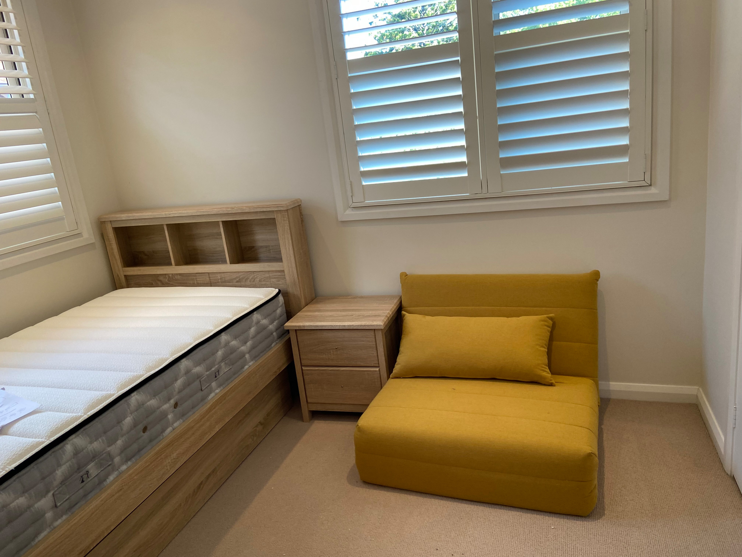 NEW COUNTRY AND NEW HOME FULL Source and stage all furniture and services
