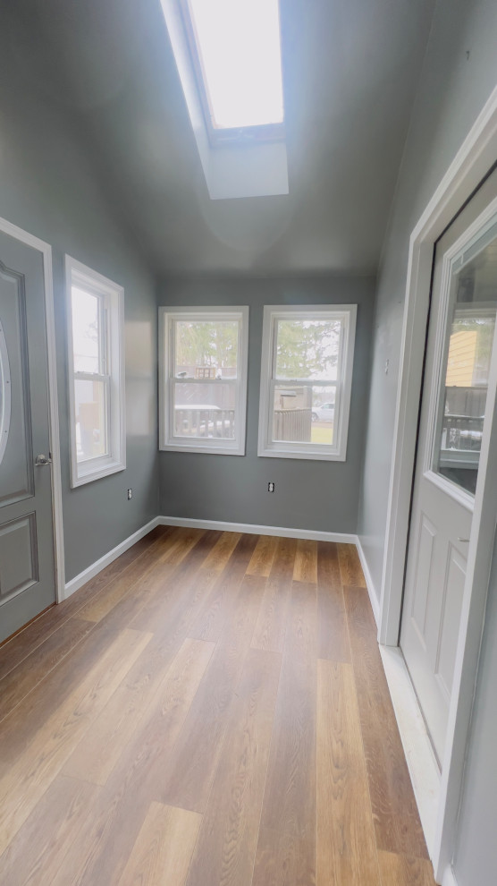 Entry / Mudroom