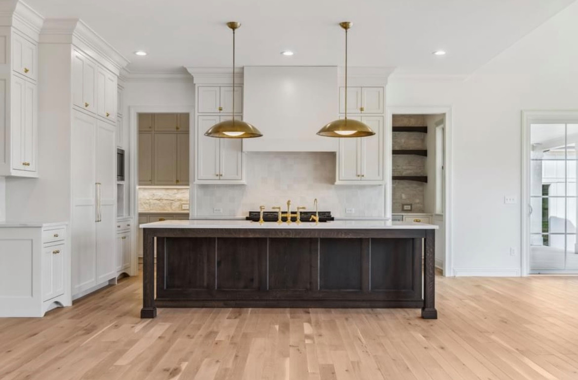 Traditional White Oak by Memmer Homes