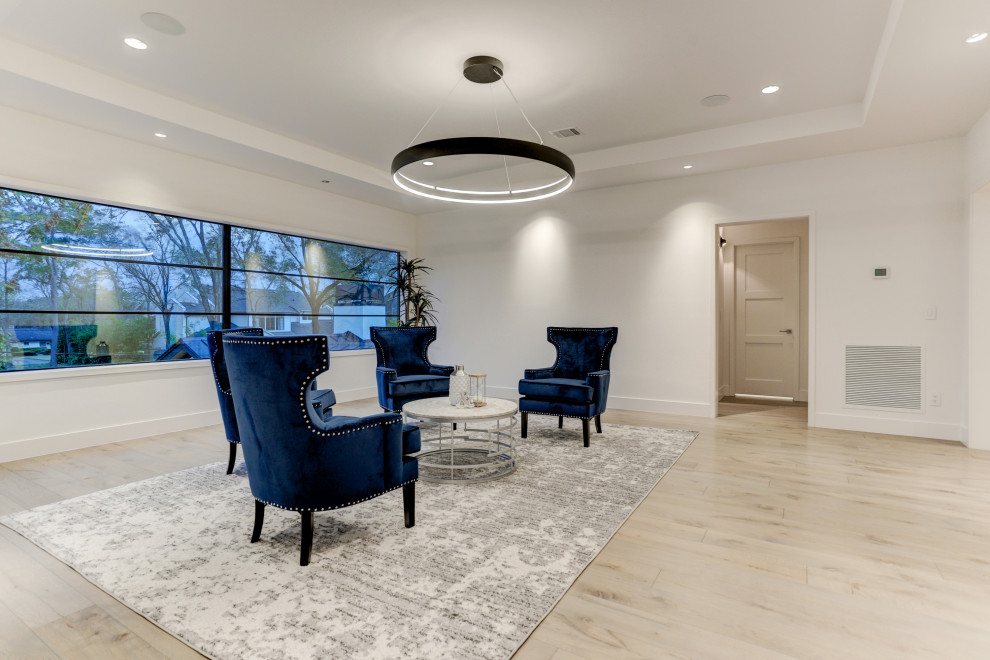 Transitional New Home