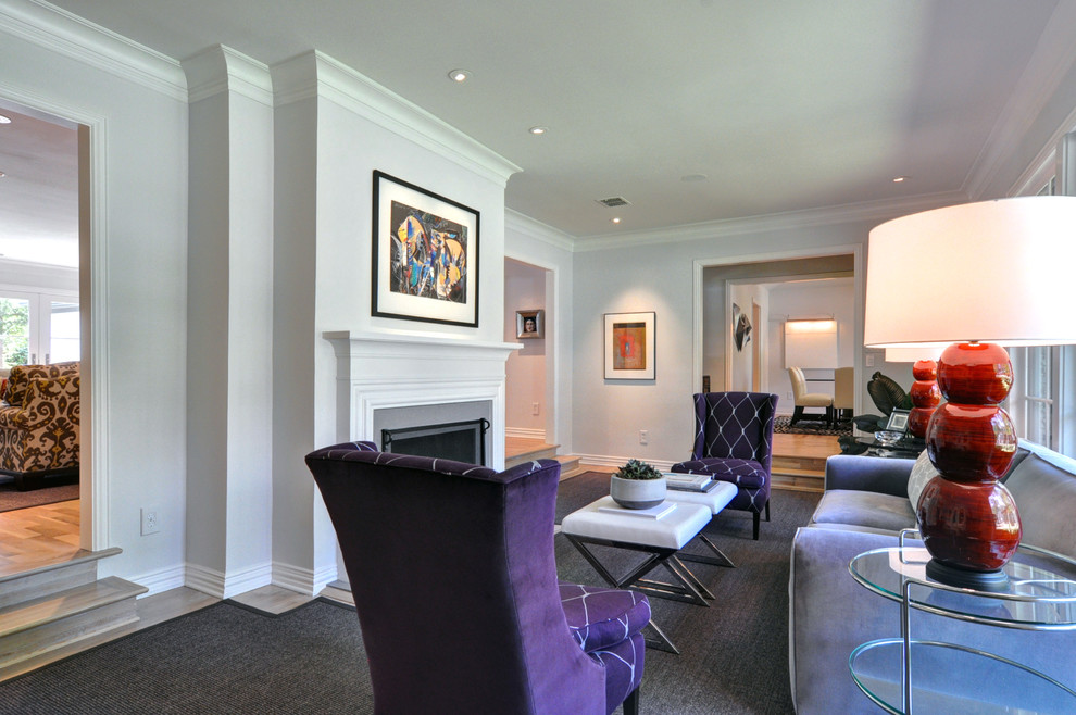 Home design - transitional home design idea in Dallas