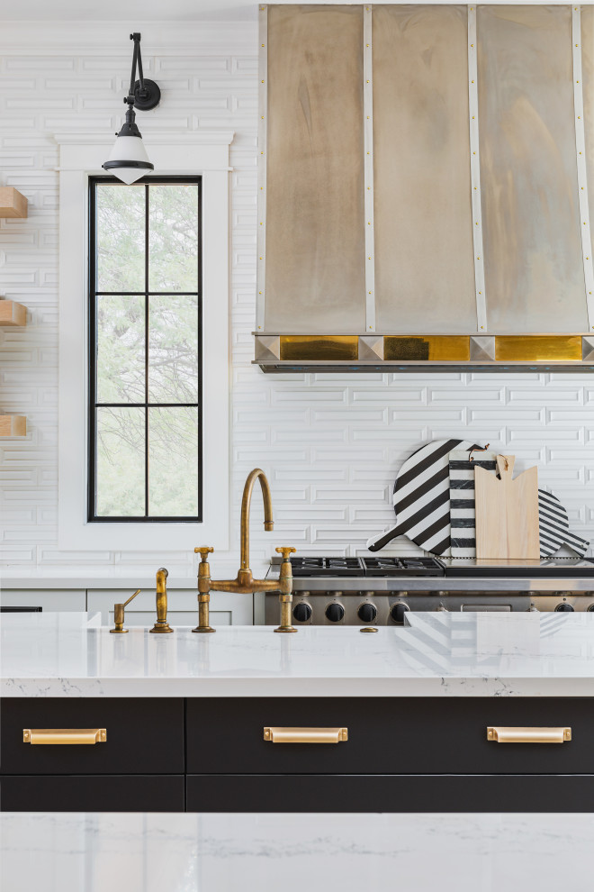 Inspiration for a transitional kitchen remodel in Phoenix