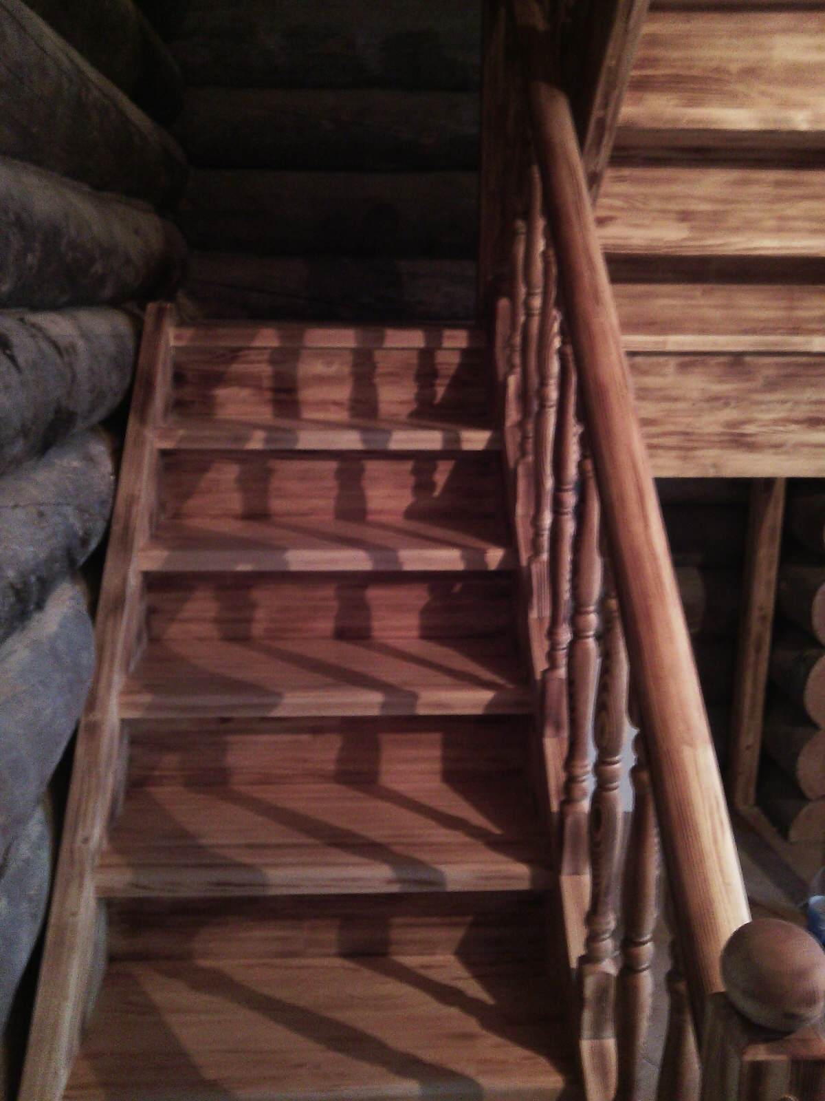 Лестницы из сосны