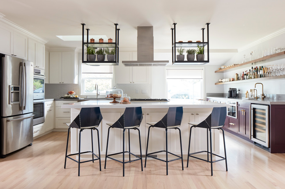 Kitchen - contemporary kitchen idea in San Francisco