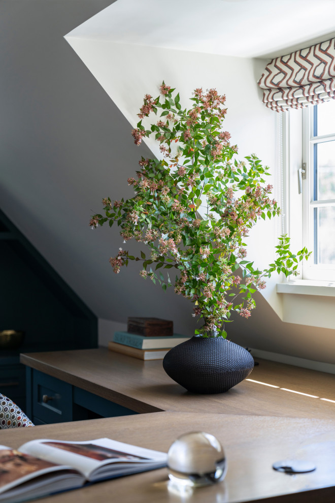 Elegant home design photo in San Francisco