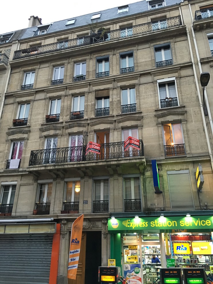 65 m2 / bld la chapelle PARIS