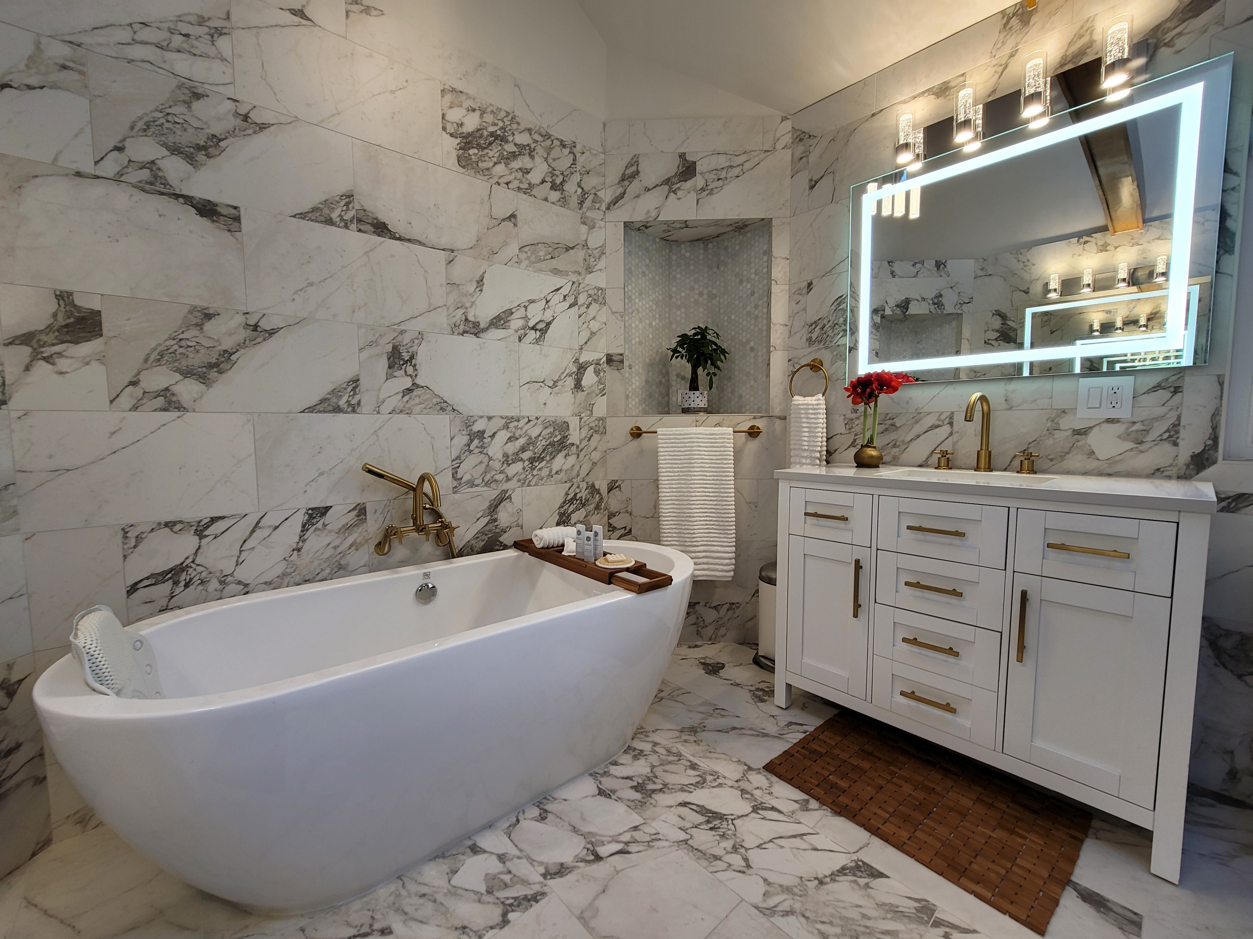 Dream white Bathroom