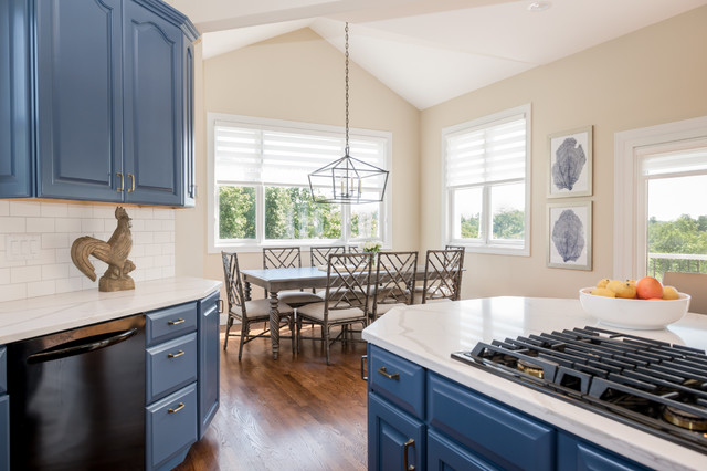 First Floor Refresh clasico-renovado-cocina