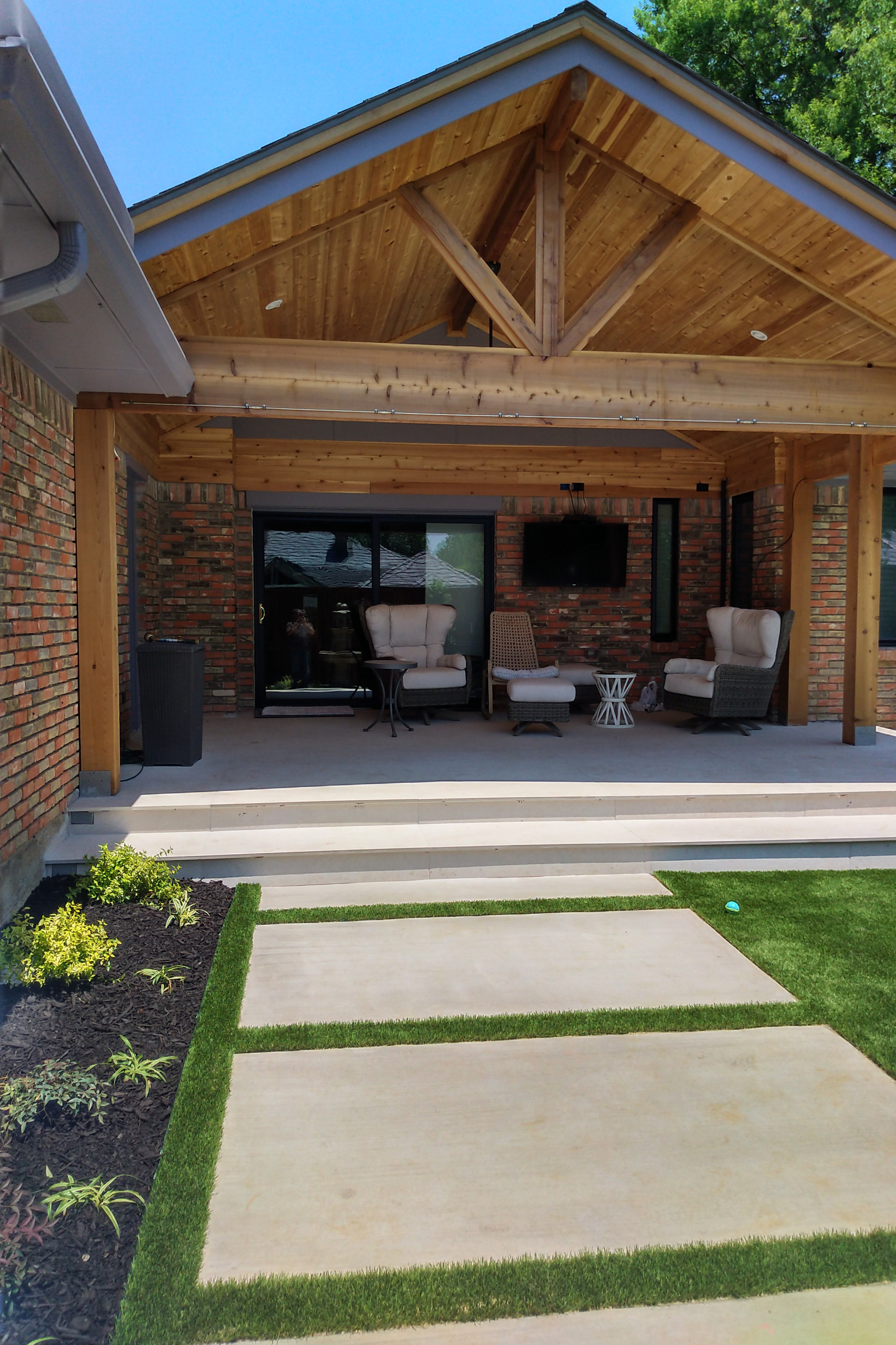 Middle Downs' Porch with putting green.