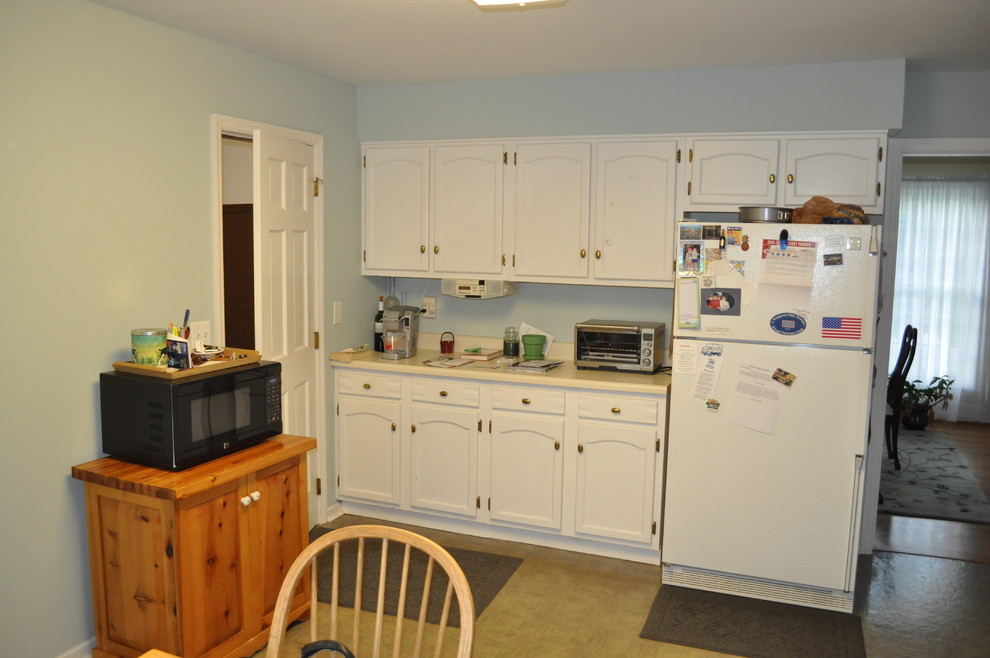Inspiration for a transitional home design remodel in Cincinnati