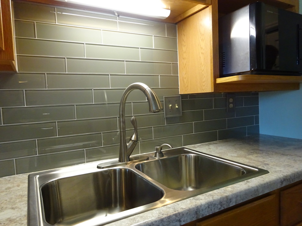 Home design - transitional home design idea in Chicago