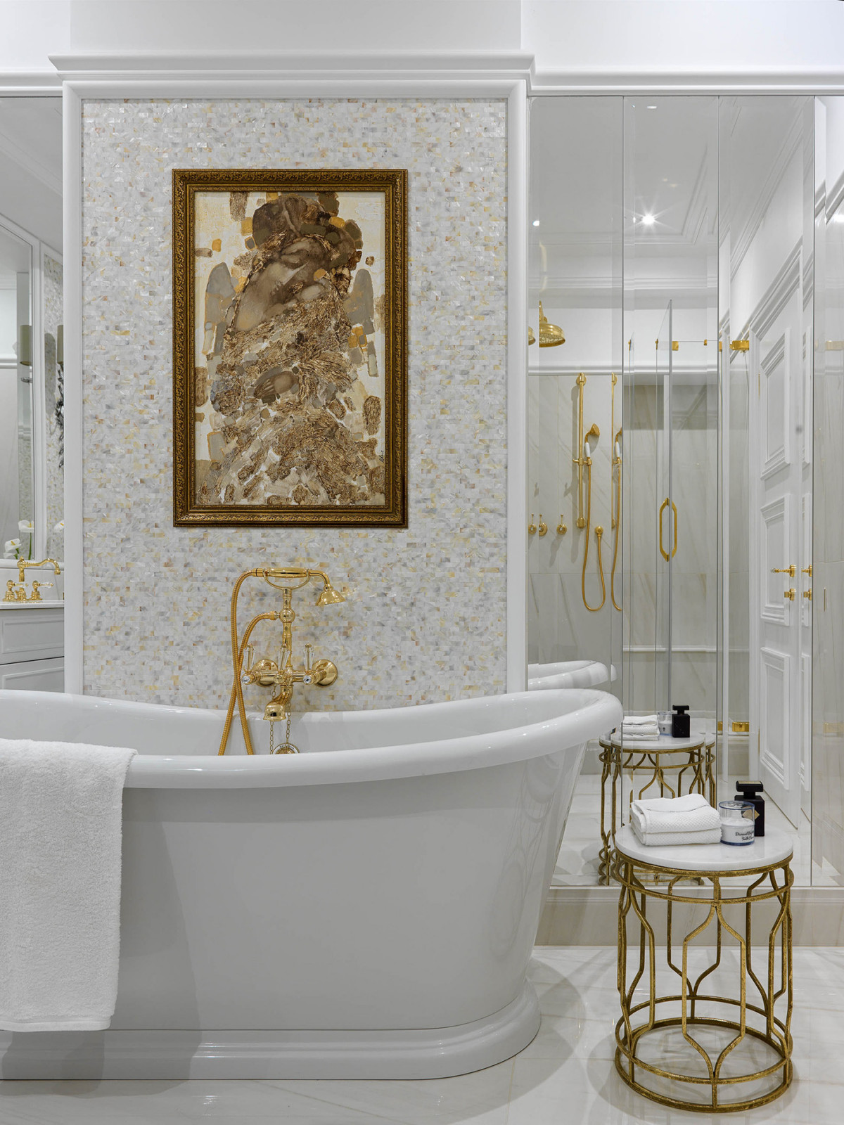 Apartment with exquisite taste