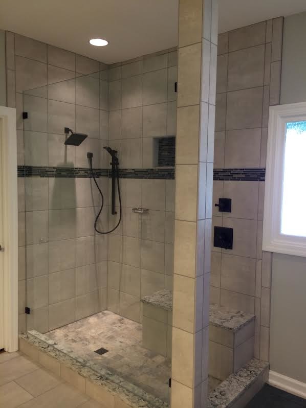 Bathroom - transitional bathroom idea