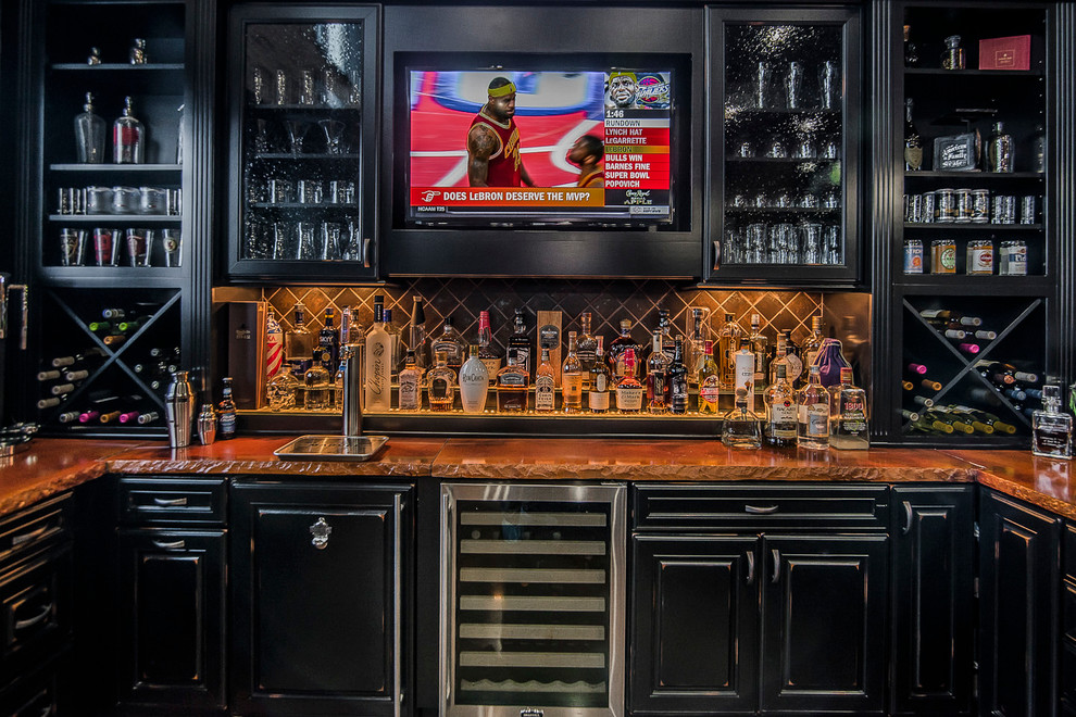Design ideas for an eclectic home bar in Columbus.