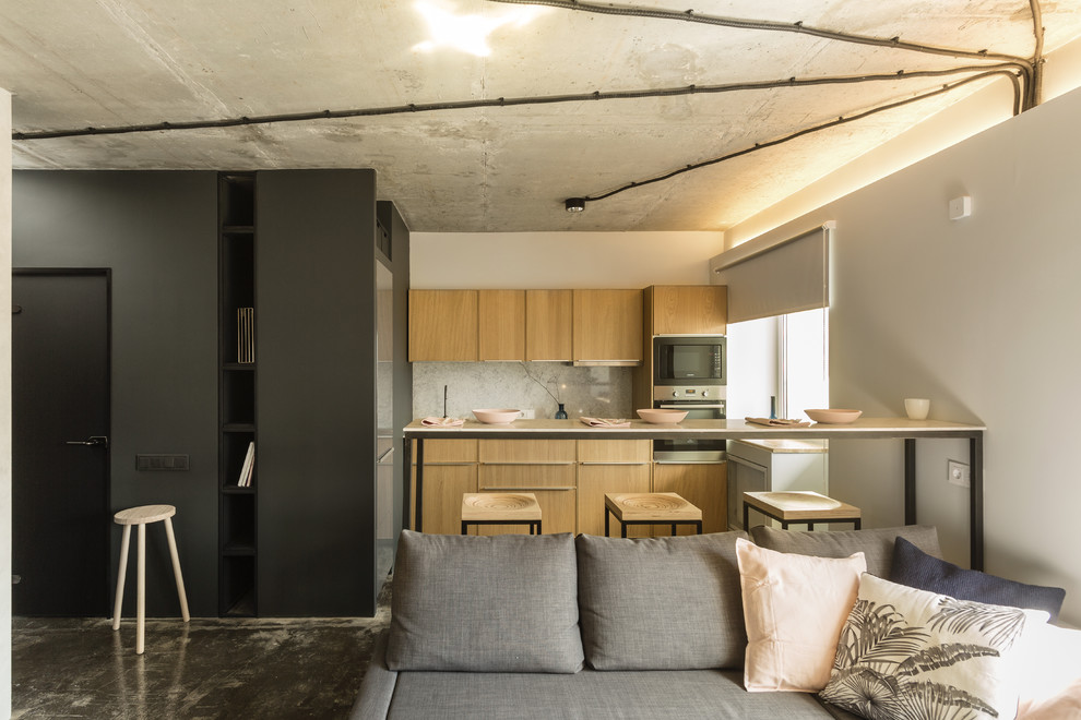 Студия в спальном районе Санкт-Петербурга