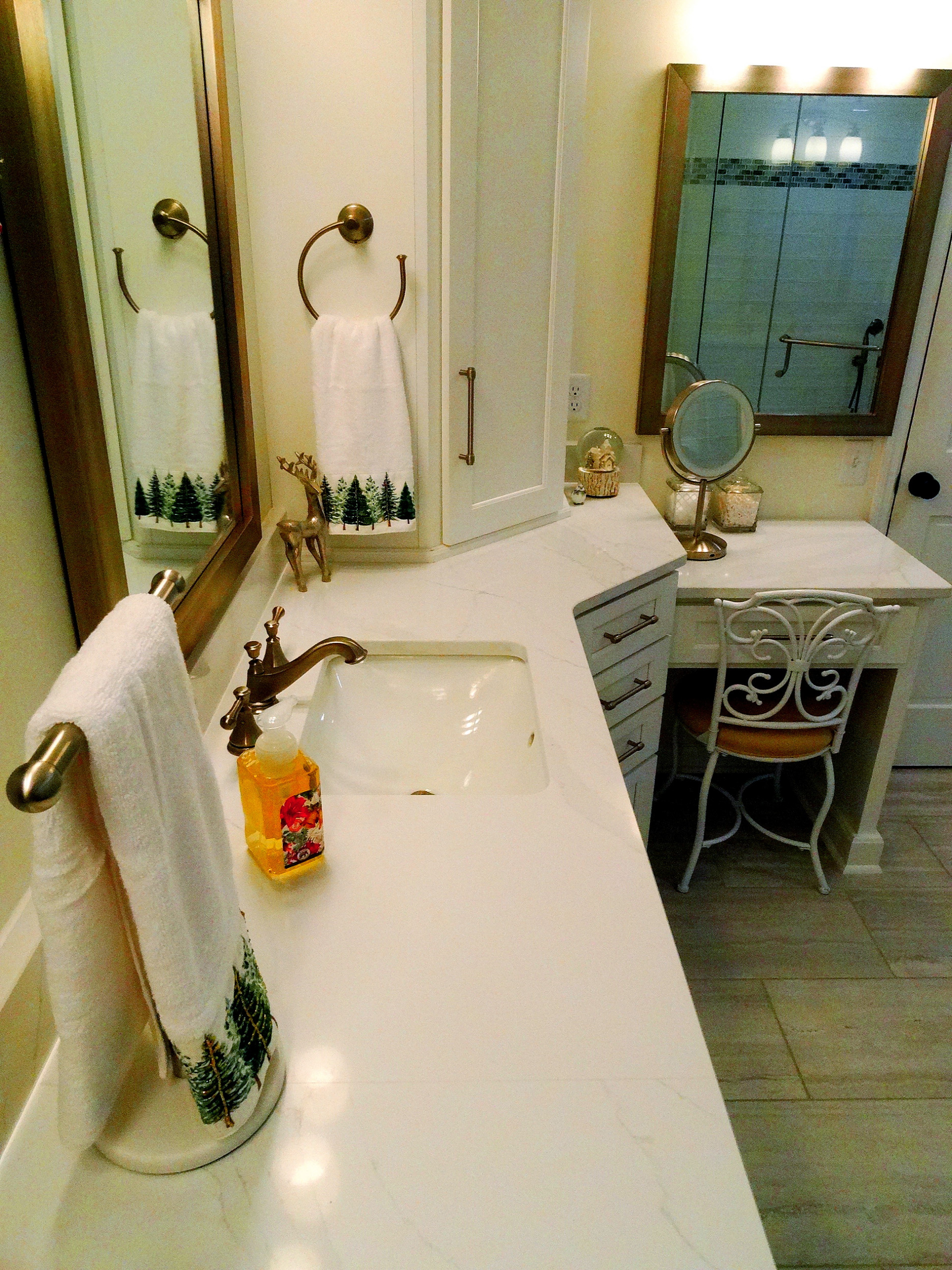 New Berlin Residence - Kitchen and Master Bath Remodel