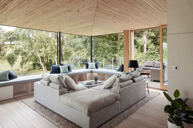 Devon House modern-living-room