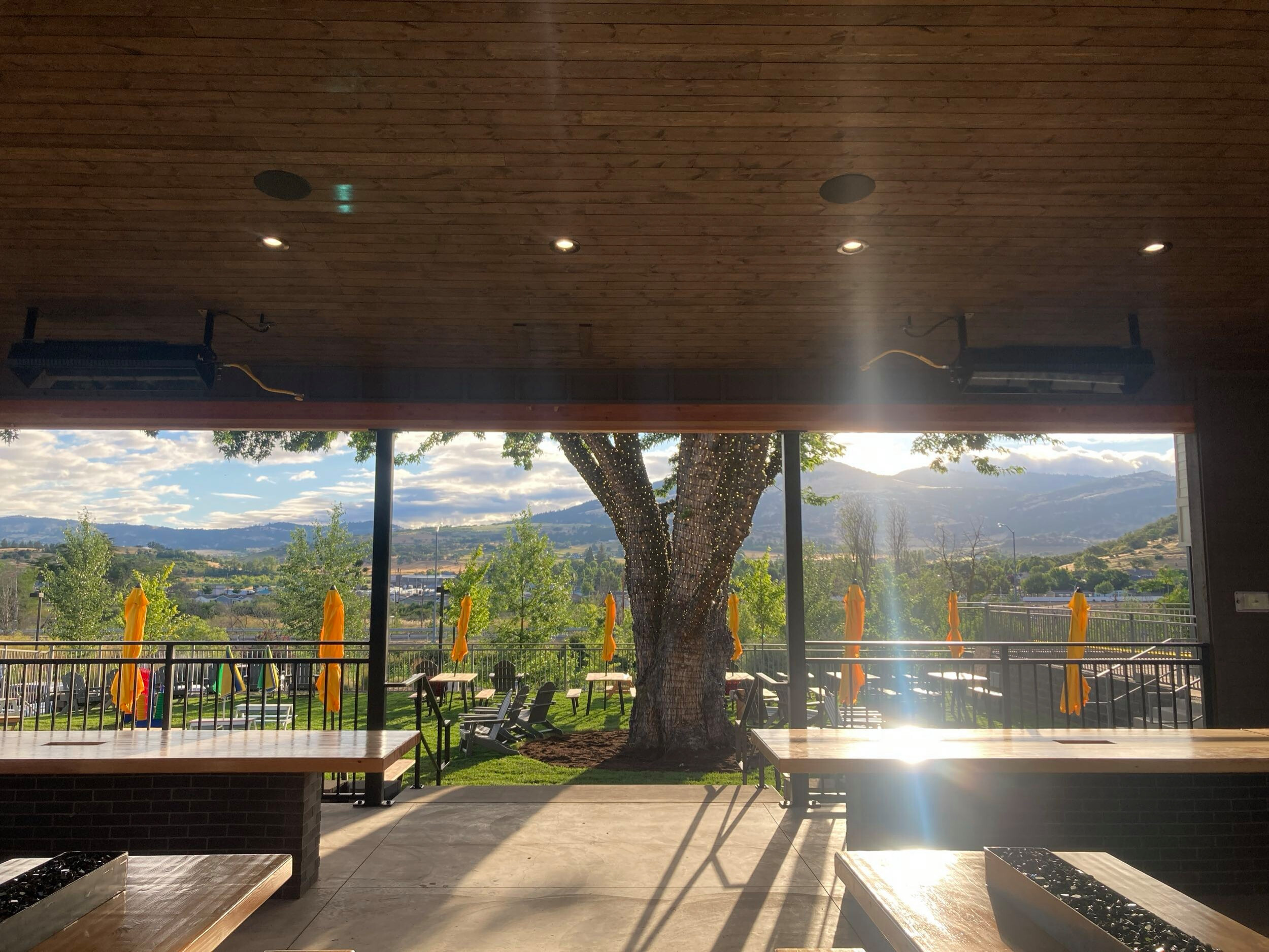 Phoodery, Phoenix Oregon