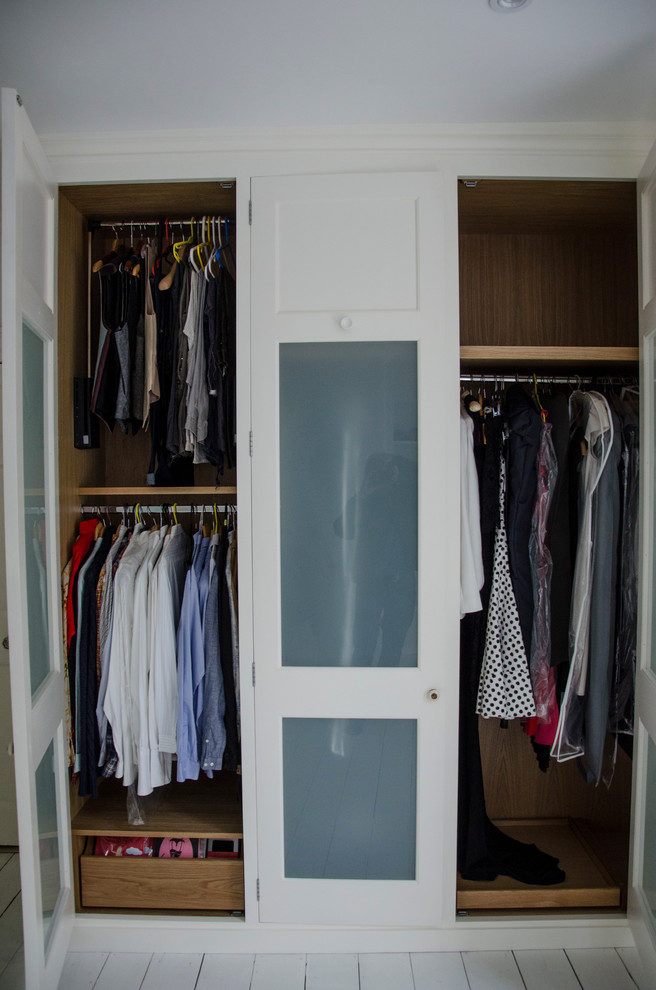 Design ideas for a country storage and wardrobe in Sussex.