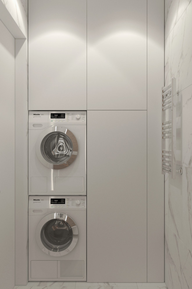 Монохромный с деревом