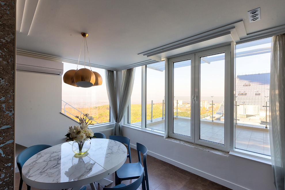 КВАРТИРА С БОЛЬШОЙ ТЕРРАСОЙ