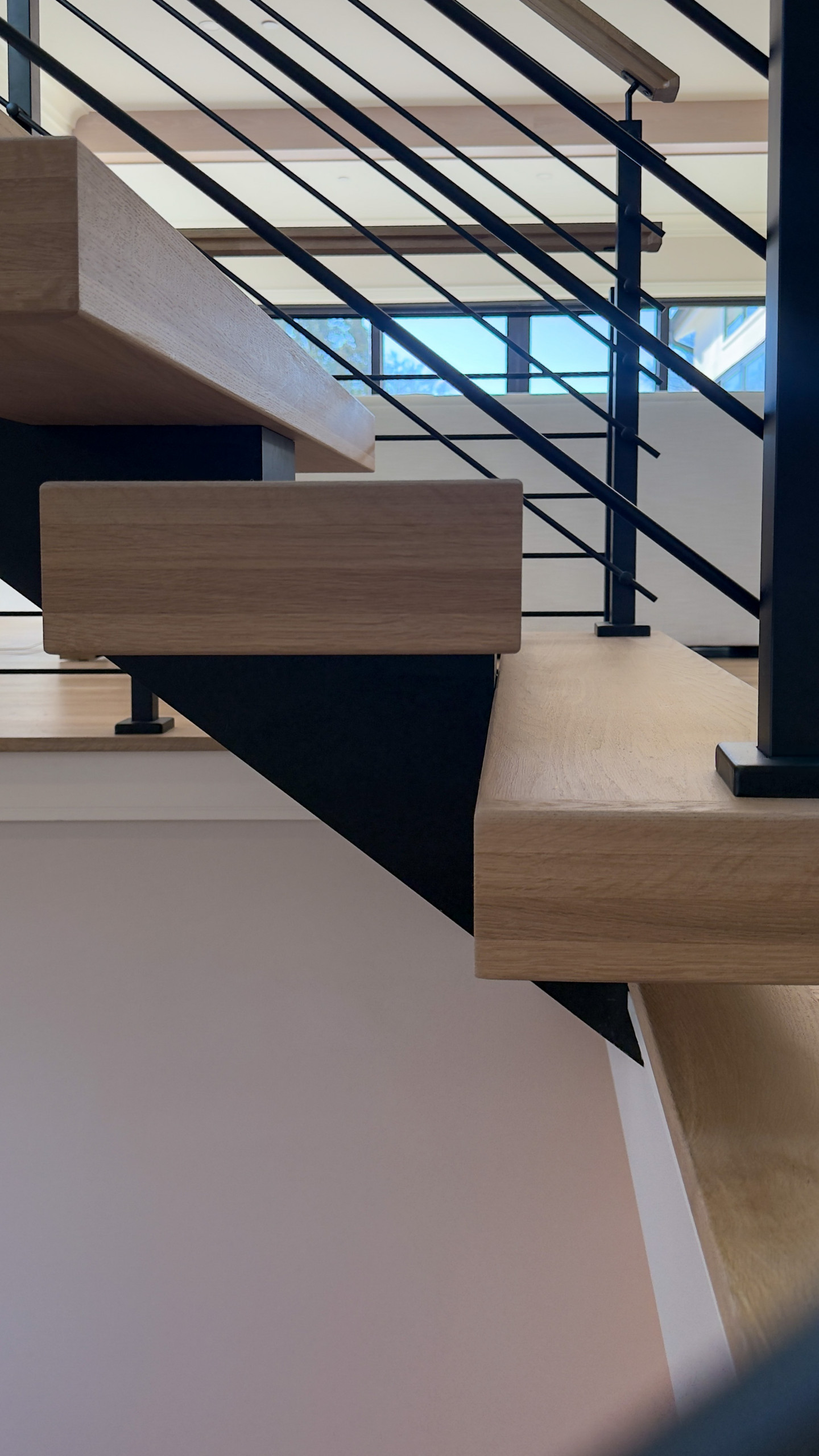 Project #147 | Modern Staircase with Seattle Style Stringer
