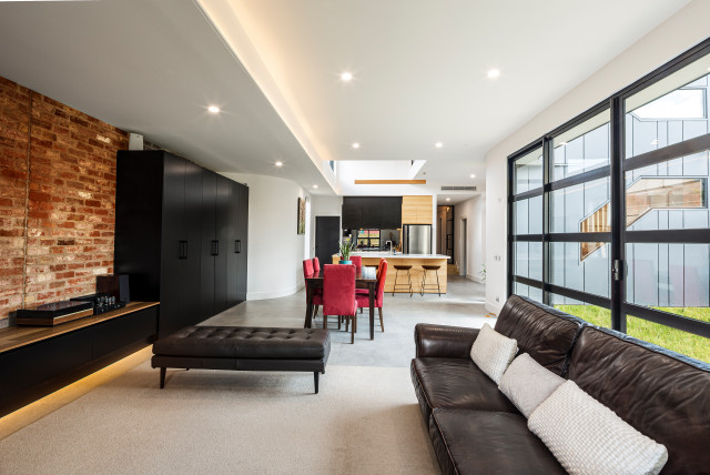 Thornbury House modern-living-room