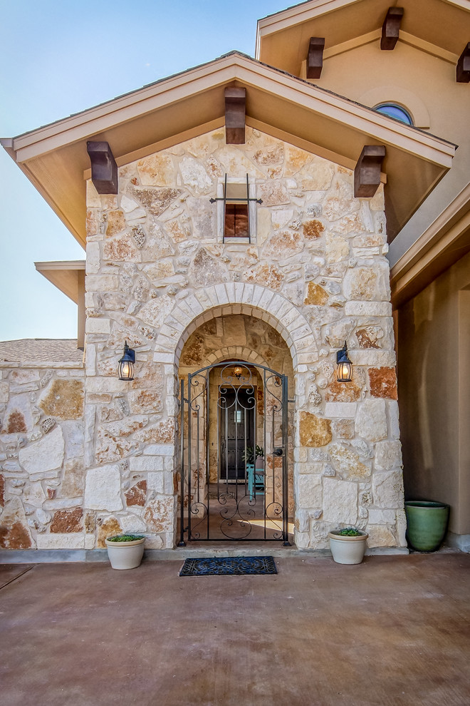 Entryway - entryway idea in Austin