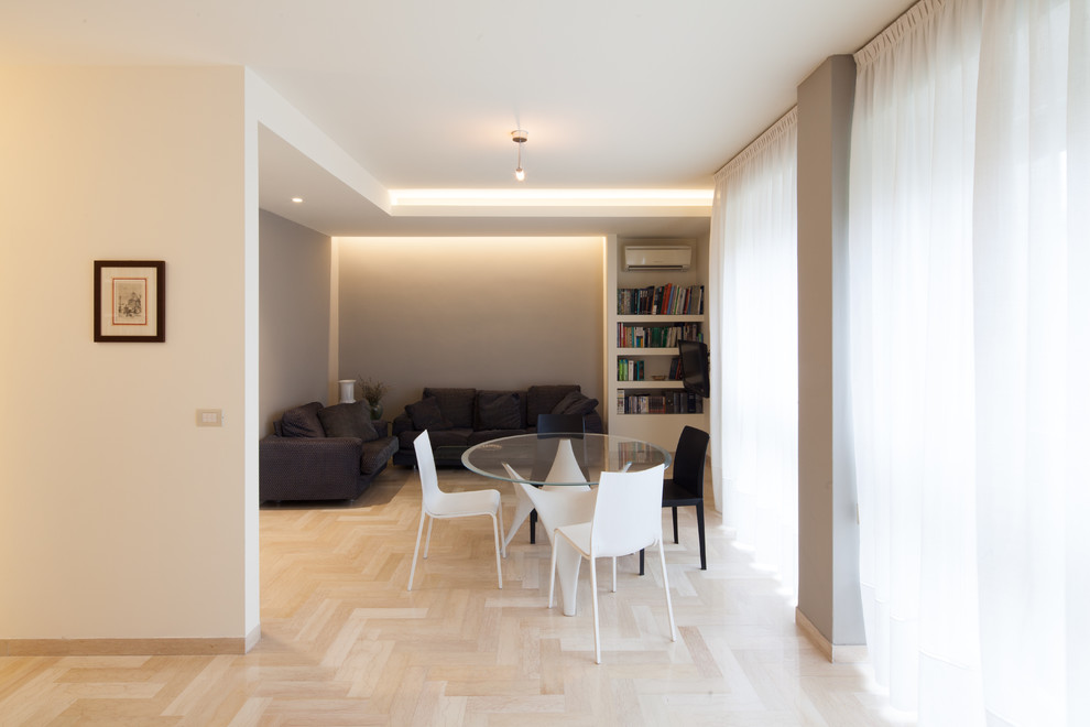 Example of a mid-sized minimalist home design design in Venice
