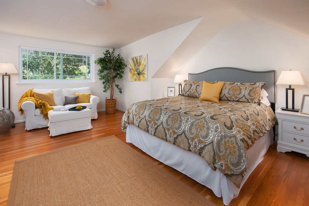 Sidney Ct. Staging