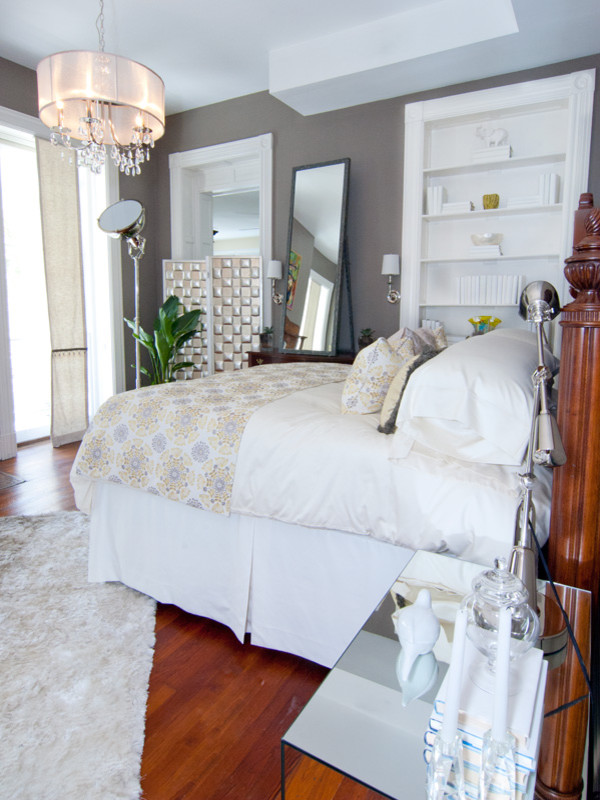 This is an example of a contemporary bedroom in Charleston.