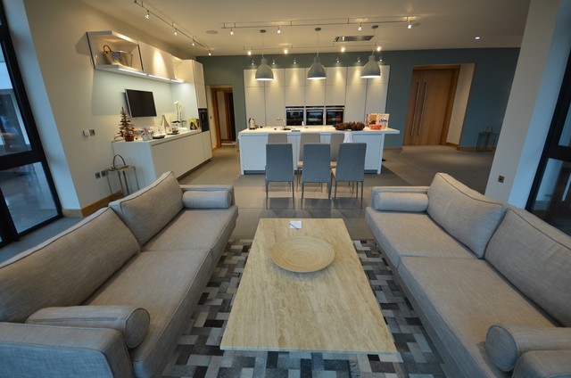 Lighting  and Heating Control 