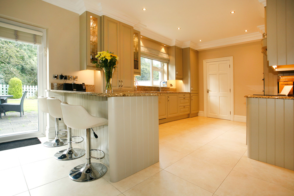 Photo of a classic kitchen in Limerick.