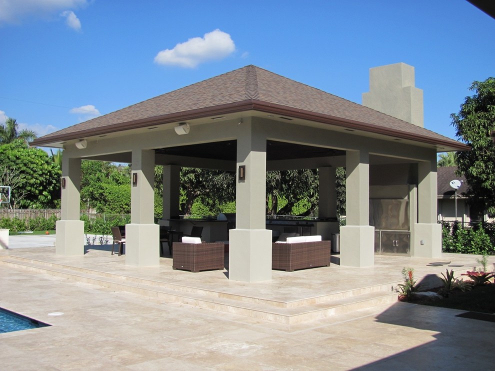 Inspiration for a stone pool remodel in Tampa