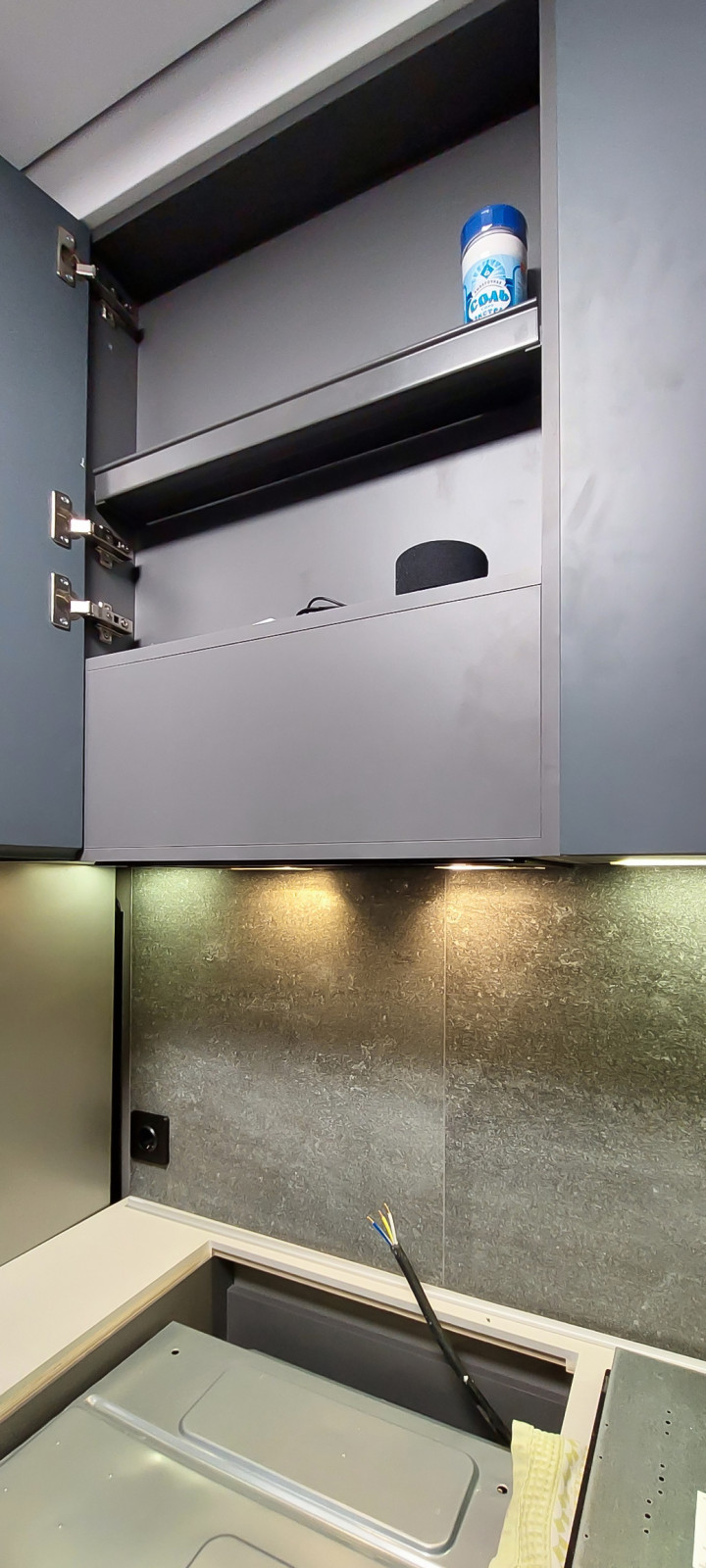 Реализация кухни по дизайн-проекту в однокомнатной квартире, 2022