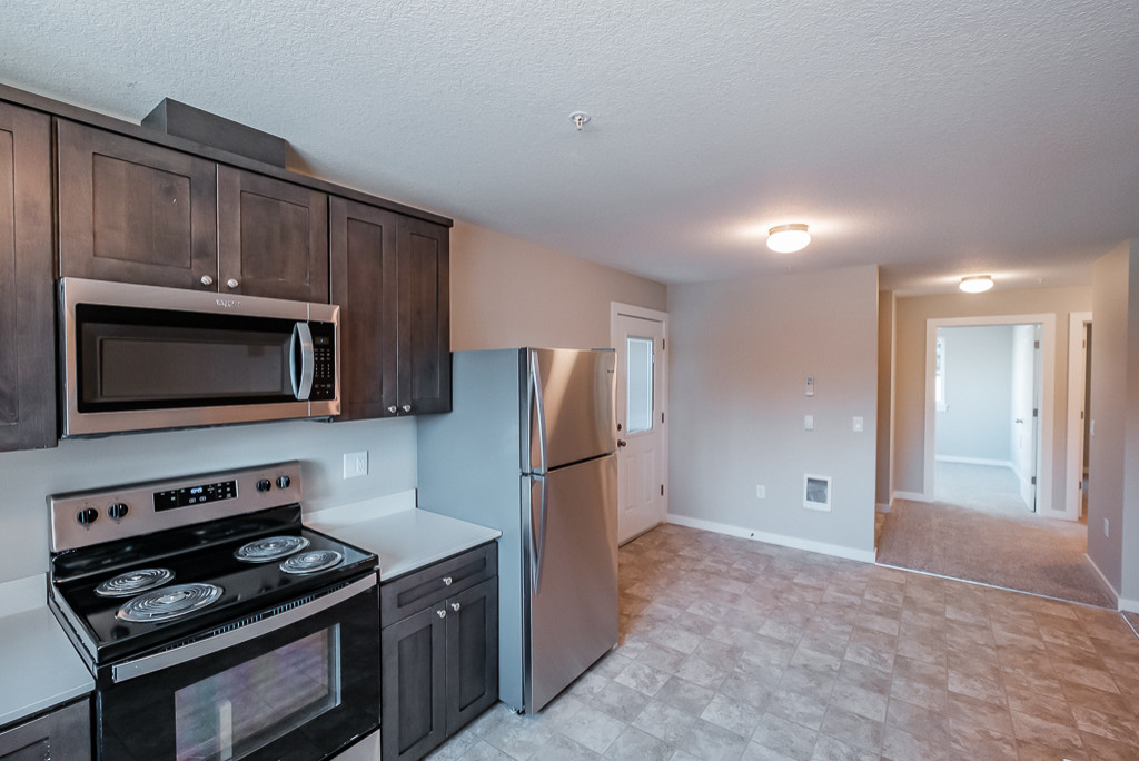 Plymouth Hills Apartments