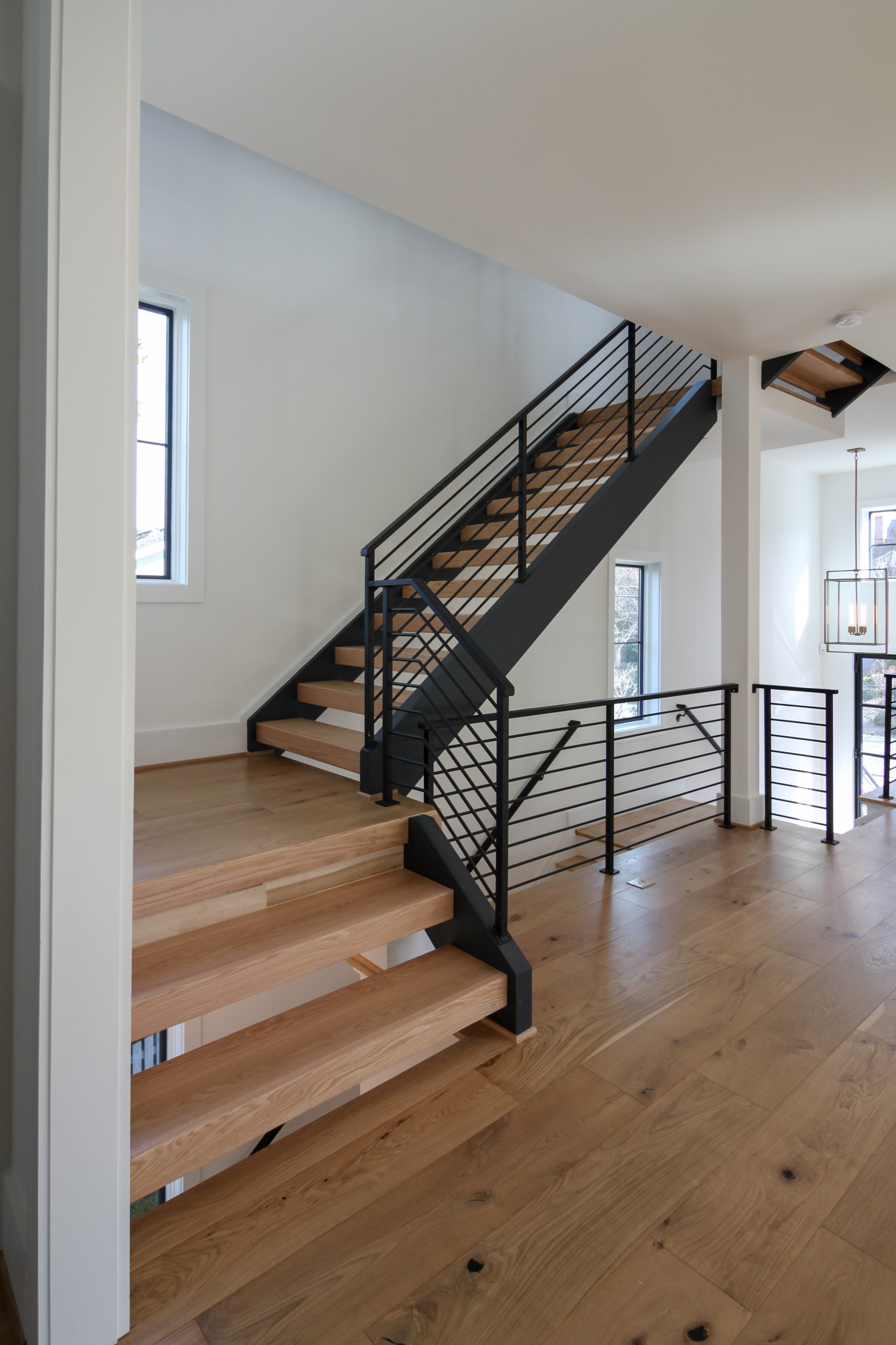 85_Sleek Three-Quarter Turn Multilevel-Staircase, McLean VA 22101