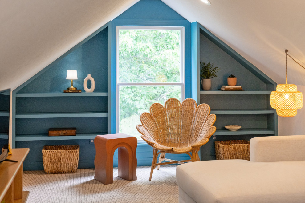 Vacation Rental Design - "Walk On Water"
