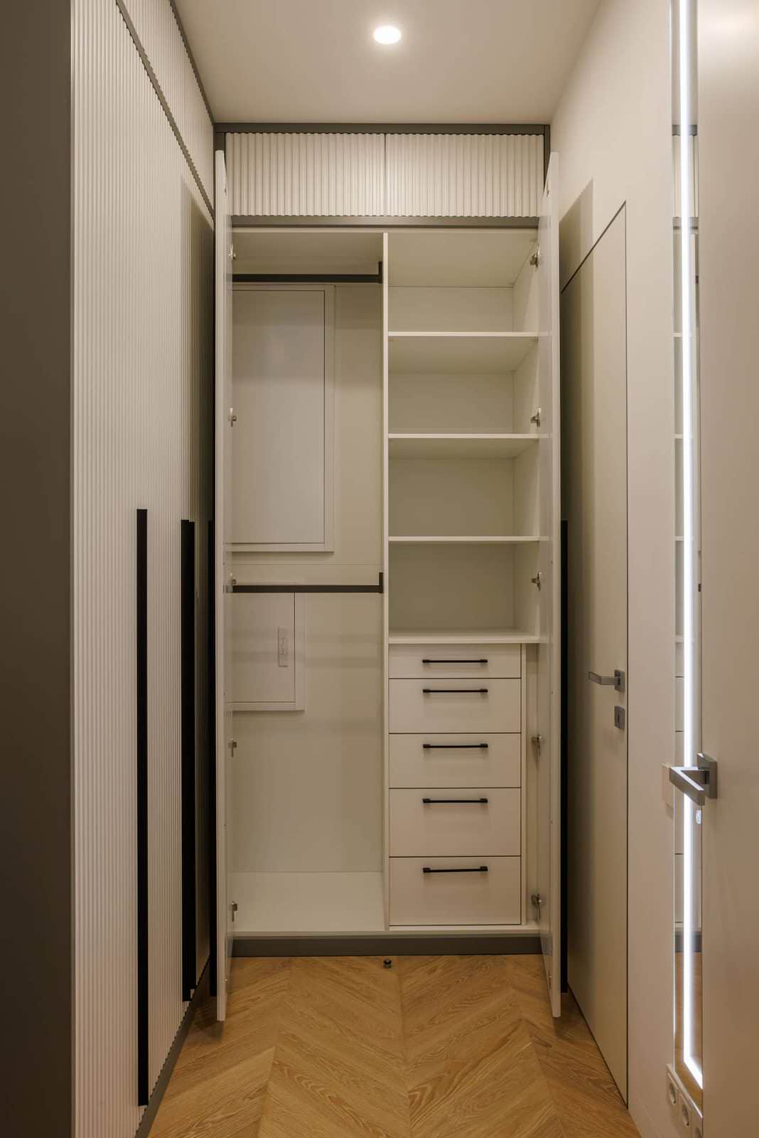 Дизайн и ремонт квартиры в ЖК «Сердце столицы» — На берегу реки