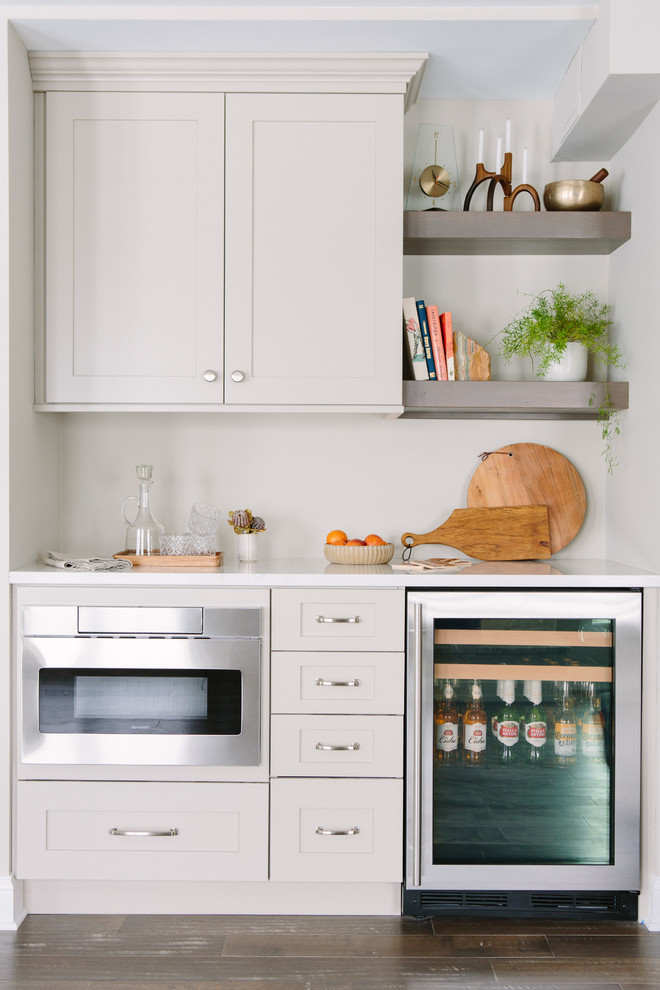 Inspiration for a transitional basement remodel in Chicago
