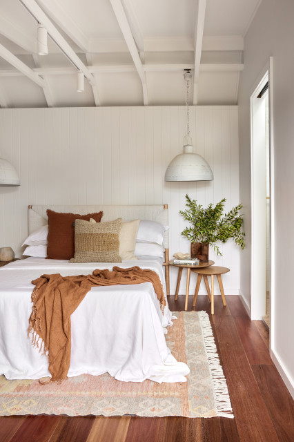 BRONTE modern-bedroom