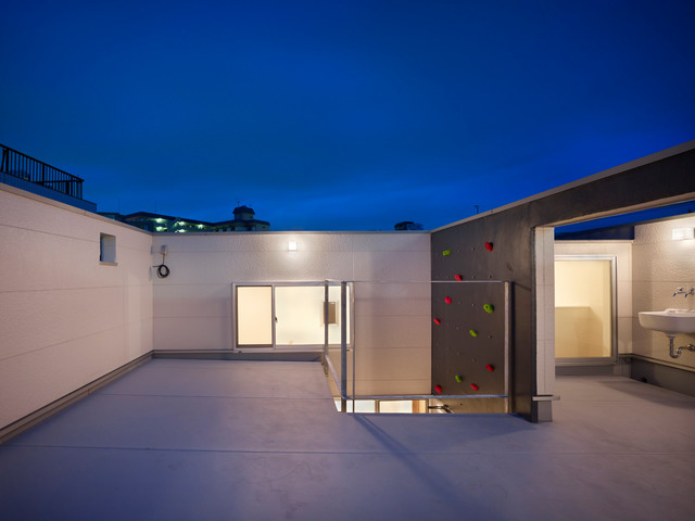 3way House 
