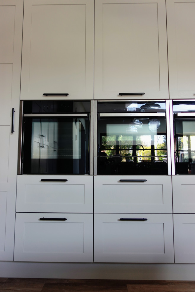 The Bilton Kitchen III - Thornham - RRP £35,550 - Luxe Price £28,350
