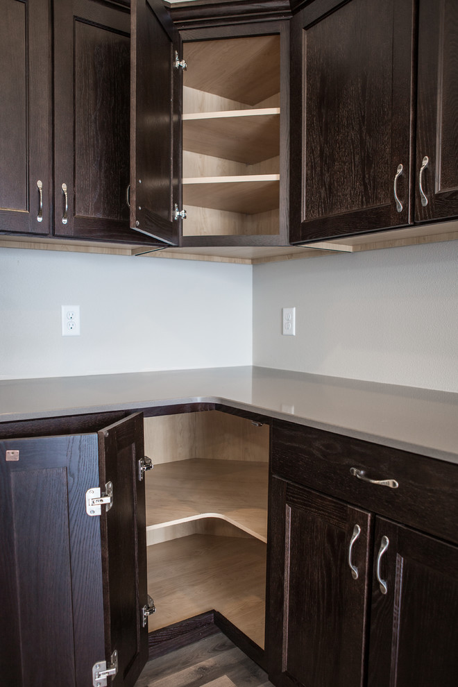 Transitional kitchen photo in Cedar Rapids