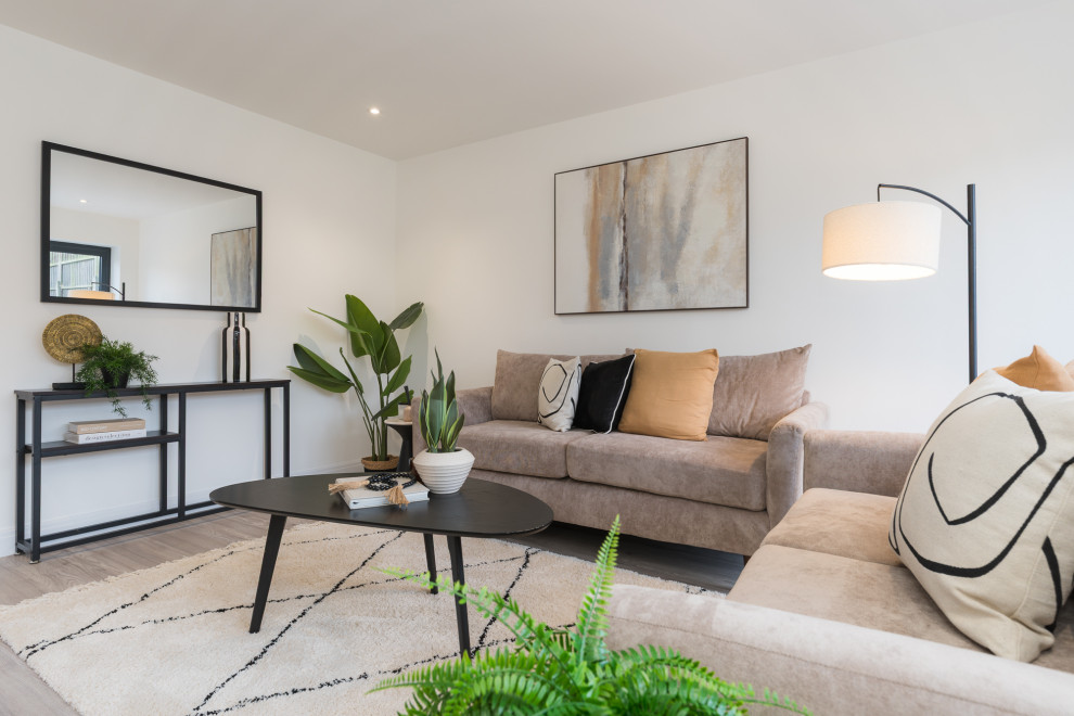 Bosworth Close - New Build - Stage to Sell