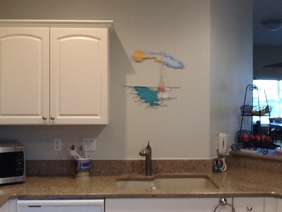 Backsplash treatment for wall behind sink